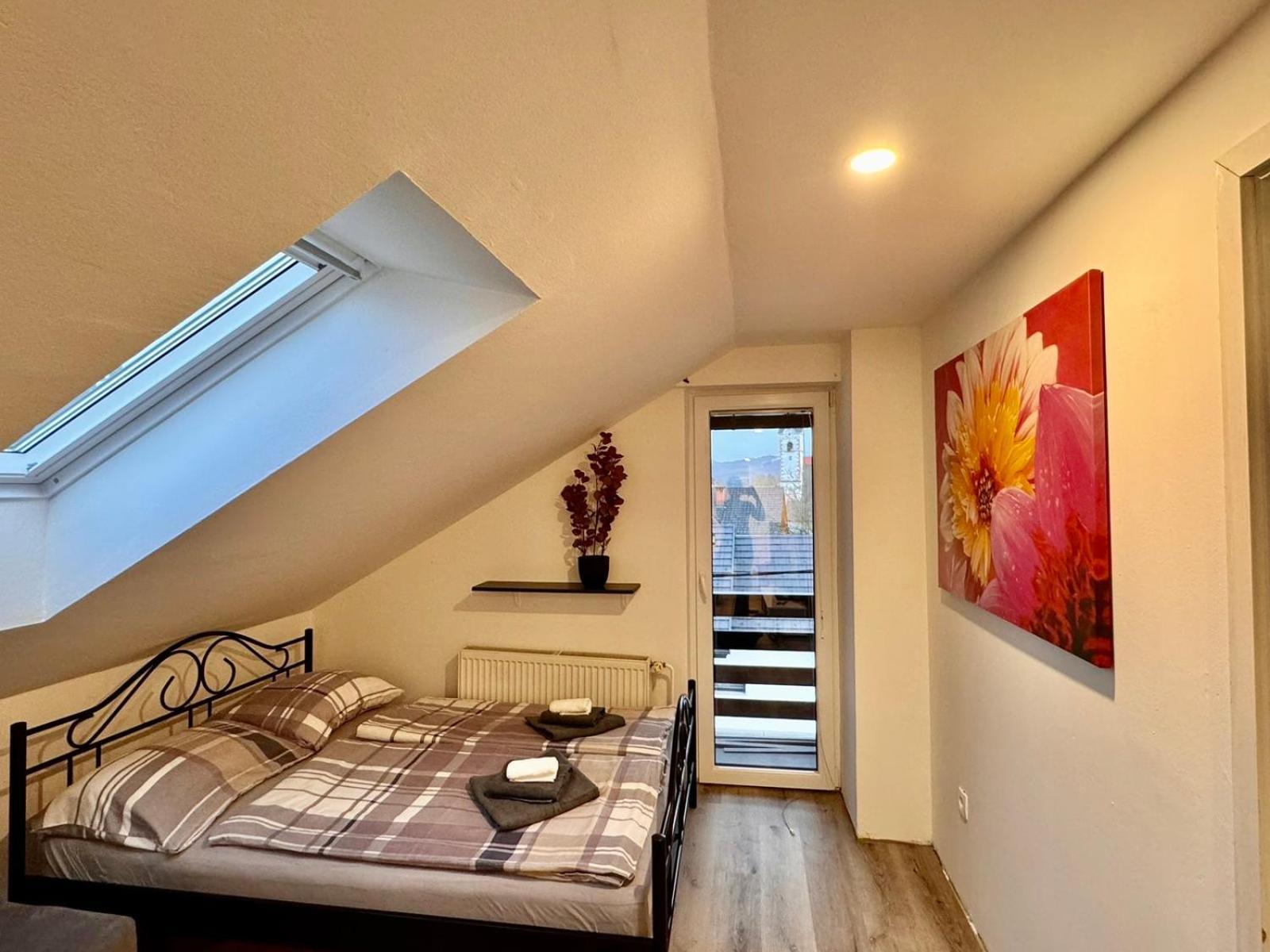 Aria Apartment Mosnje Екстер'єр фото